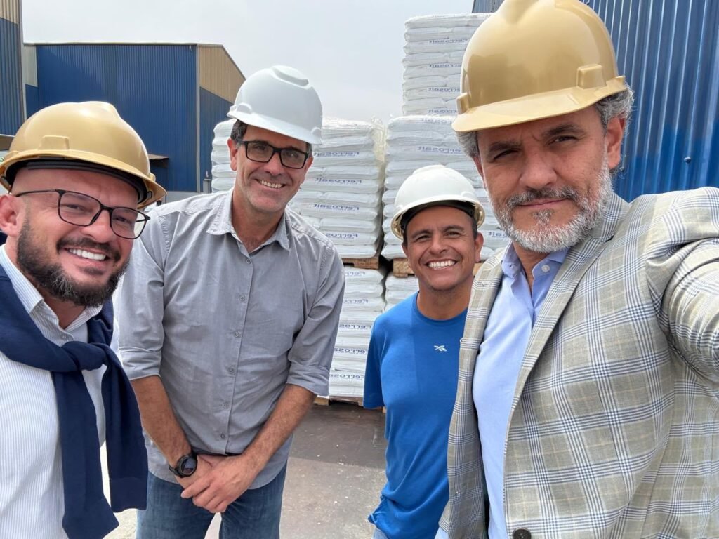 Visita técnica a uma indústria de sulfatos de cobre, de zinco e de magnésio, Peru